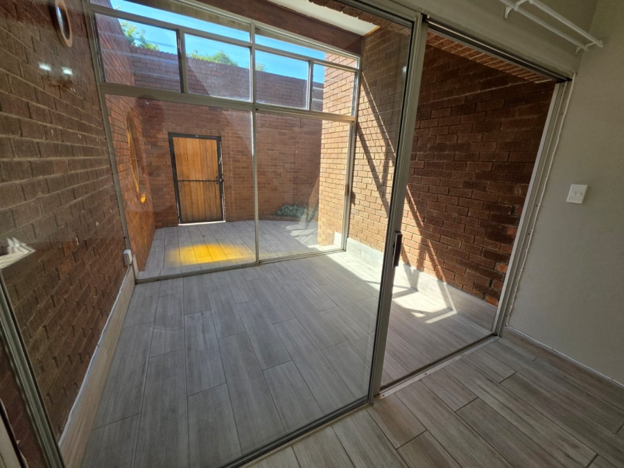 To Let 4 Bedroom Property for Rent in La Provance Free State